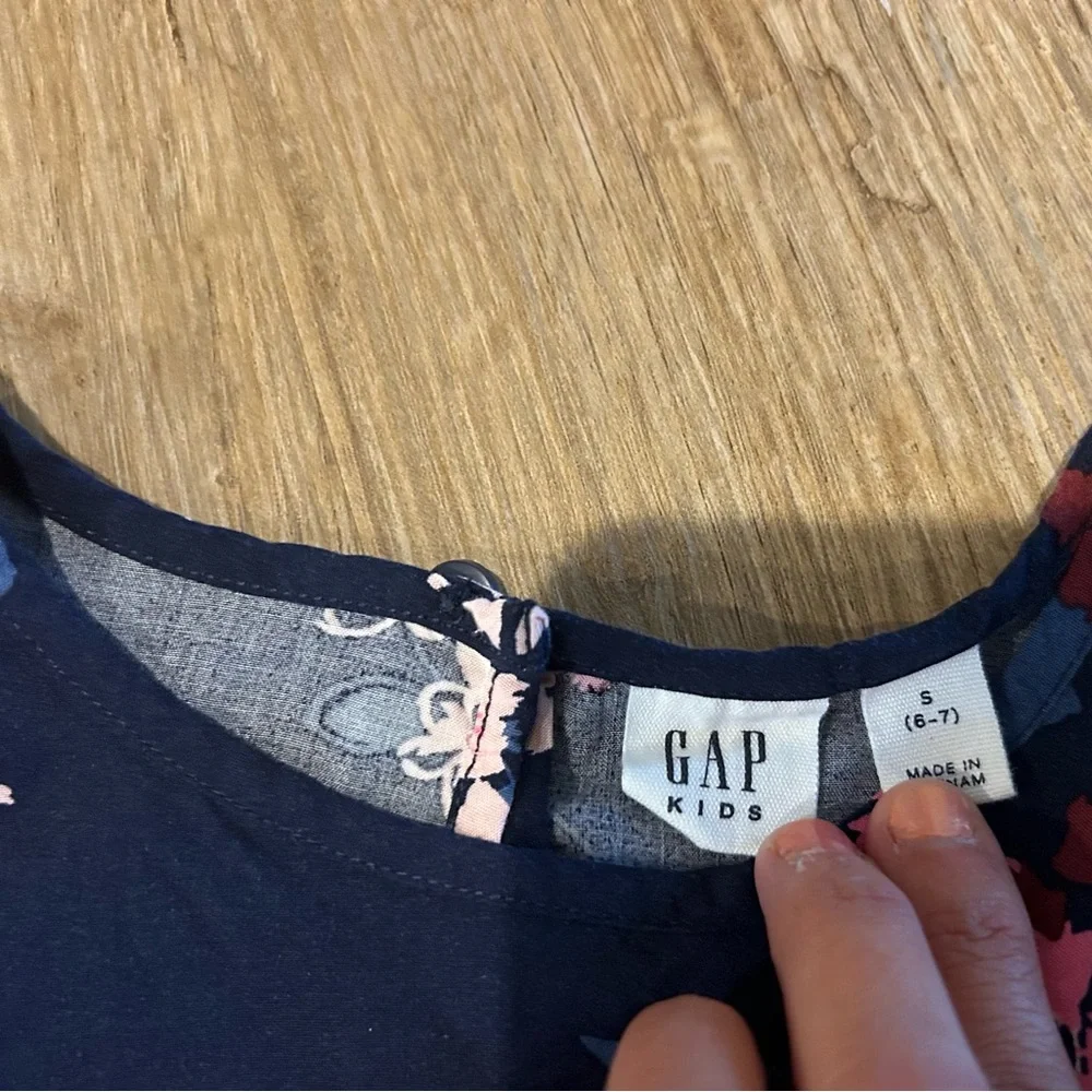 Gap kids floral peplum top